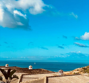 RARE Modern & Elegant Apartment with wonderful sea views, a few meters from Porto de Mos Beach